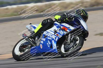 media/Oct-13-2025-Moto Forza (Mon) [[a66d839500]]/2-A Group/Session 3 (Turn 16)/